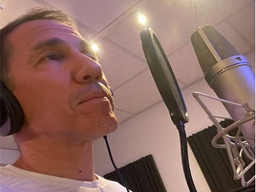 אייל לוין - קריין - שחקן 